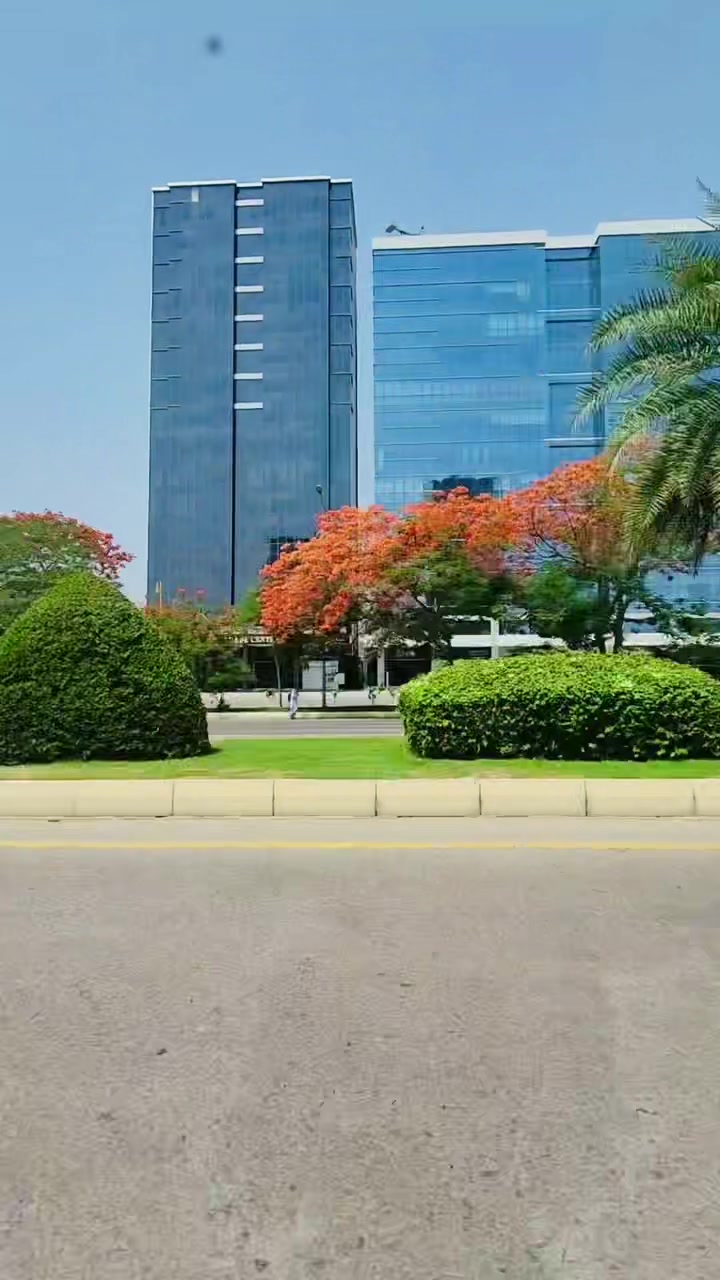 @آفاق پراچہ