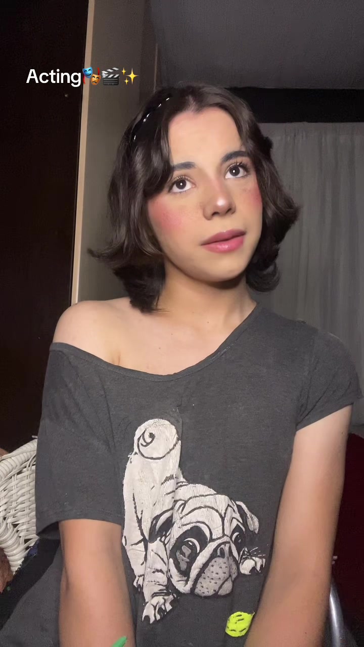 @bellafernanzs