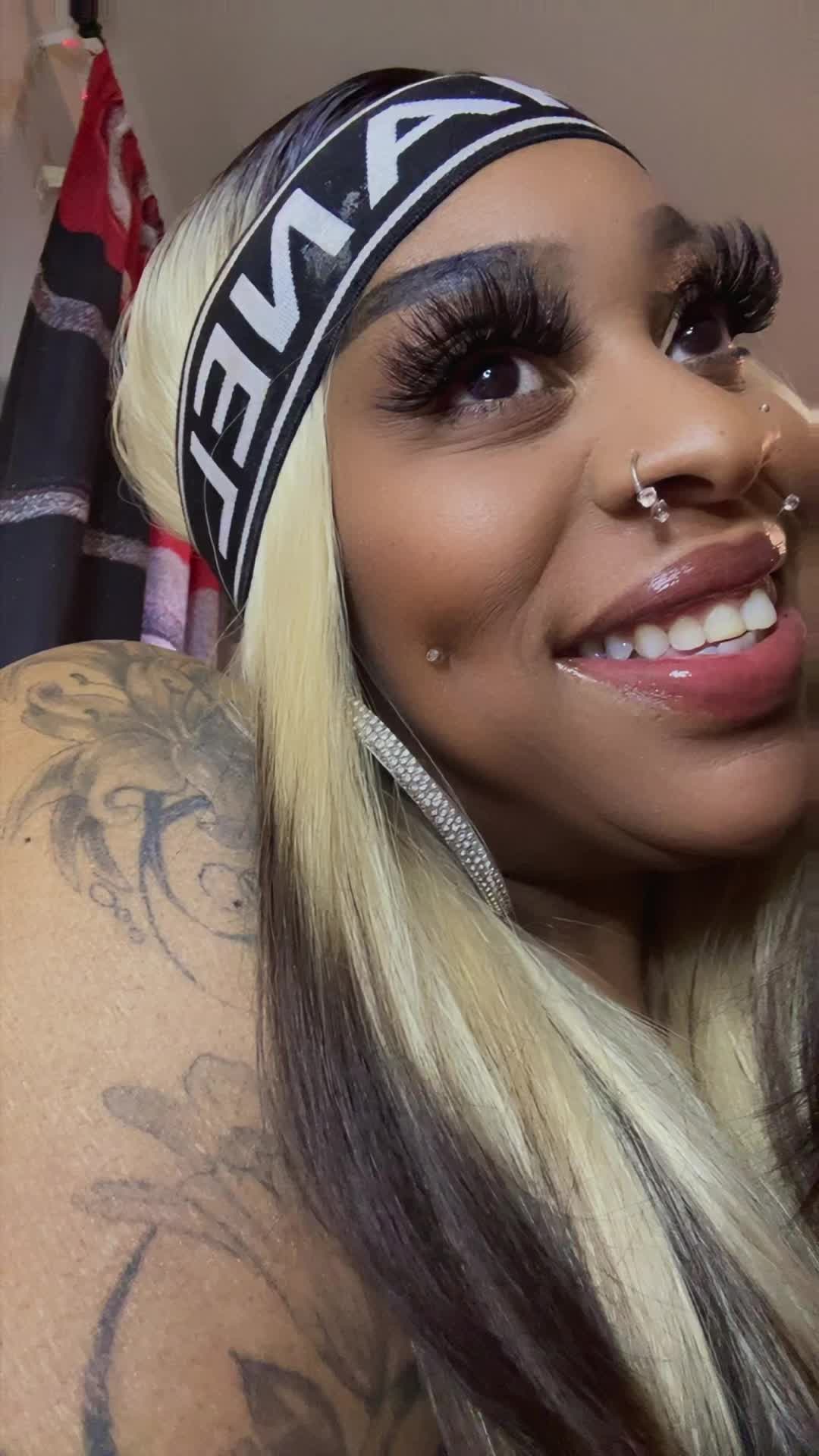 @Bae