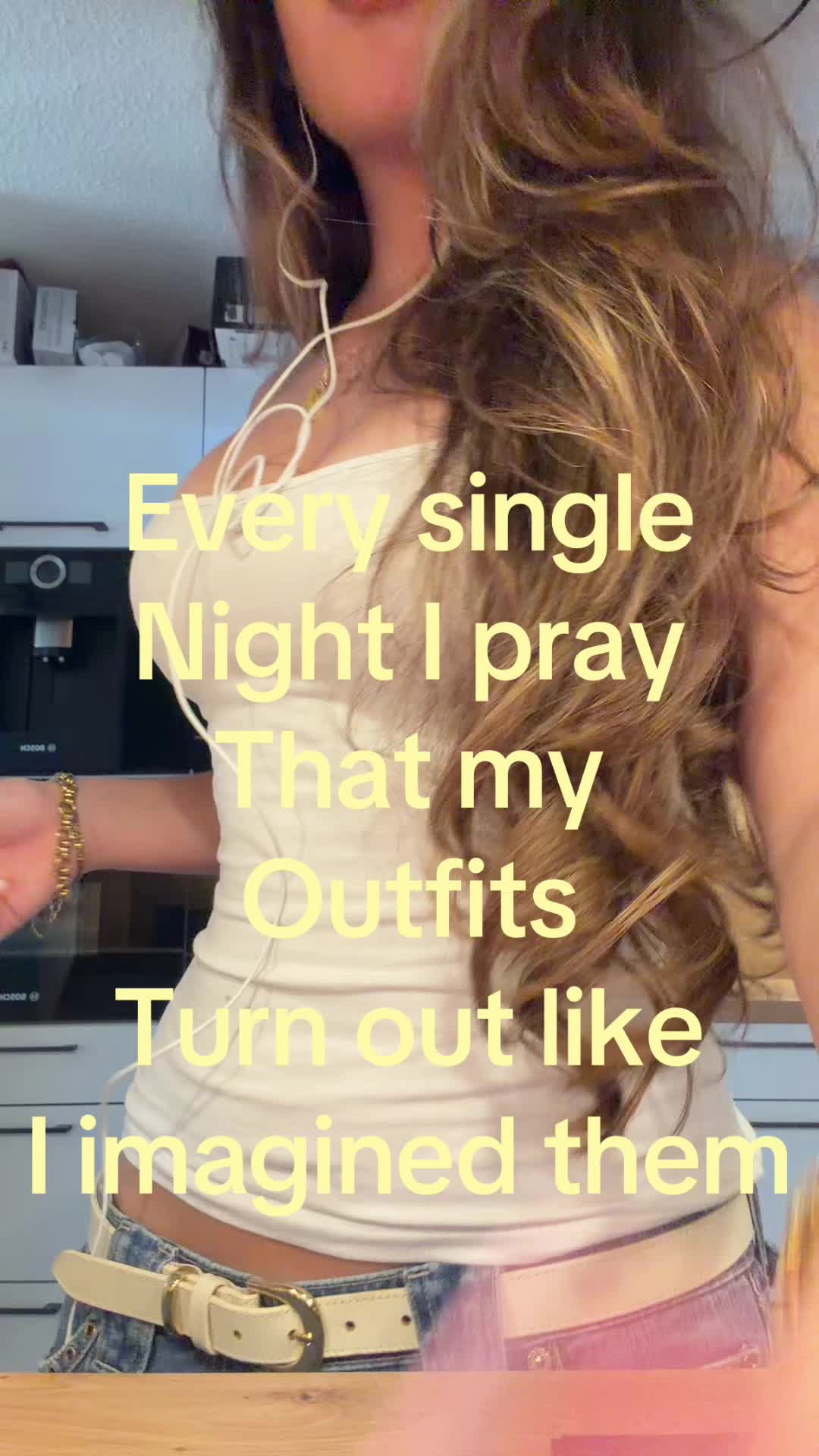 @adelinaballerina