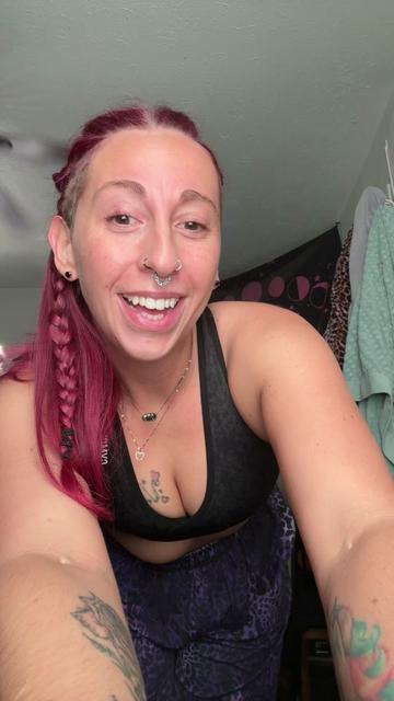 @Courtneyyy🦄