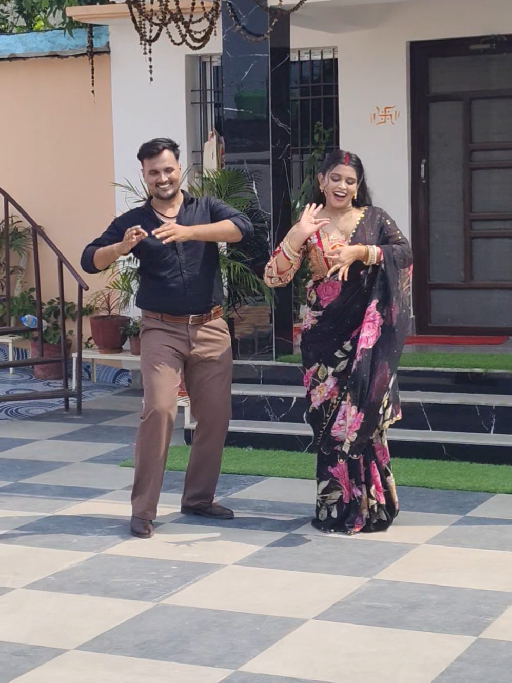 @Bhojpuriyaactors🎼