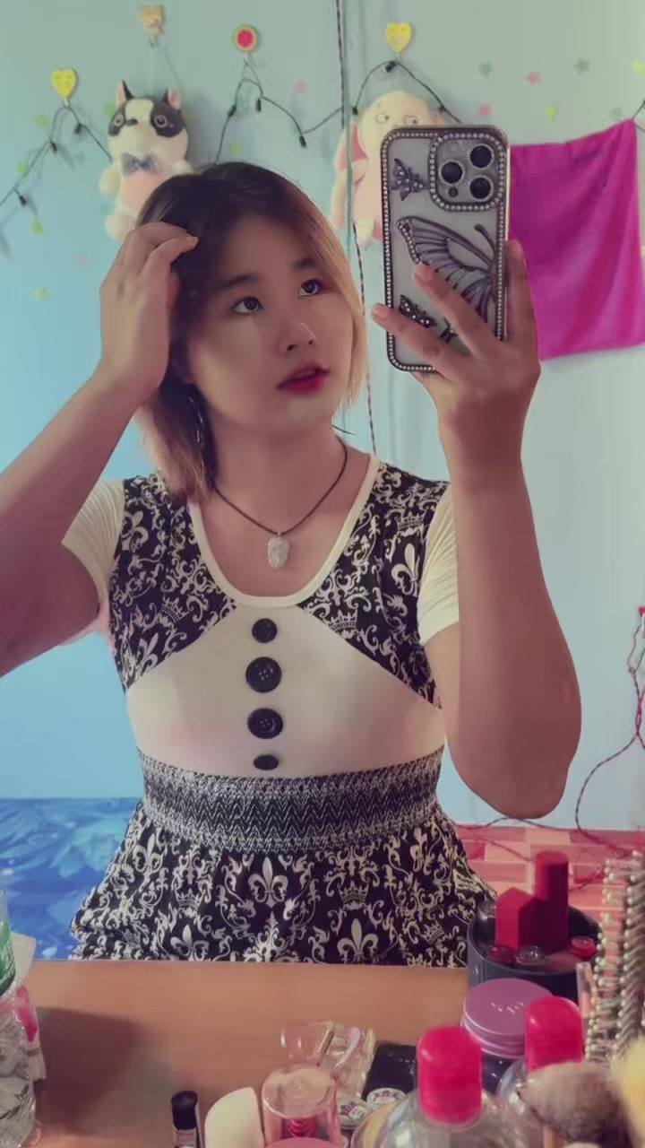 @💄Nang Htet 🫦👀
