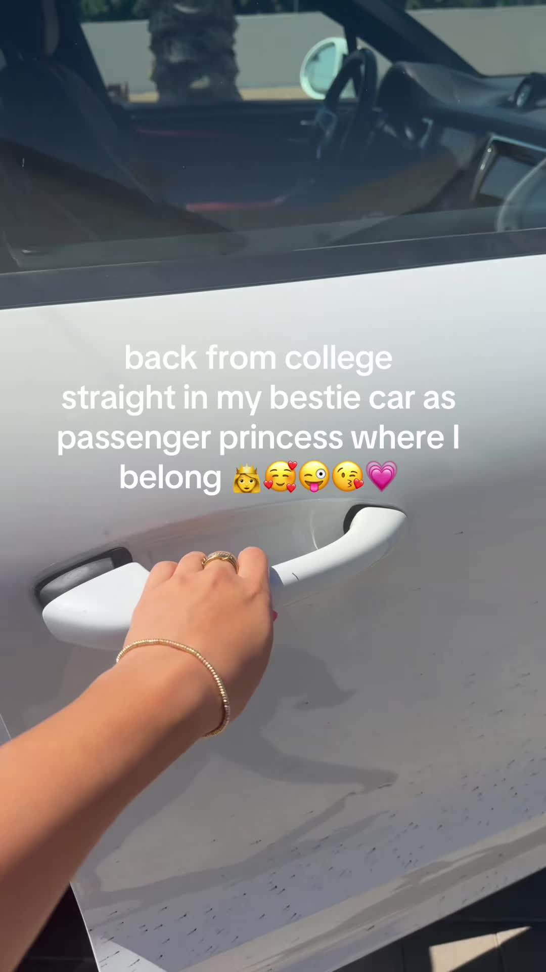 @CJ