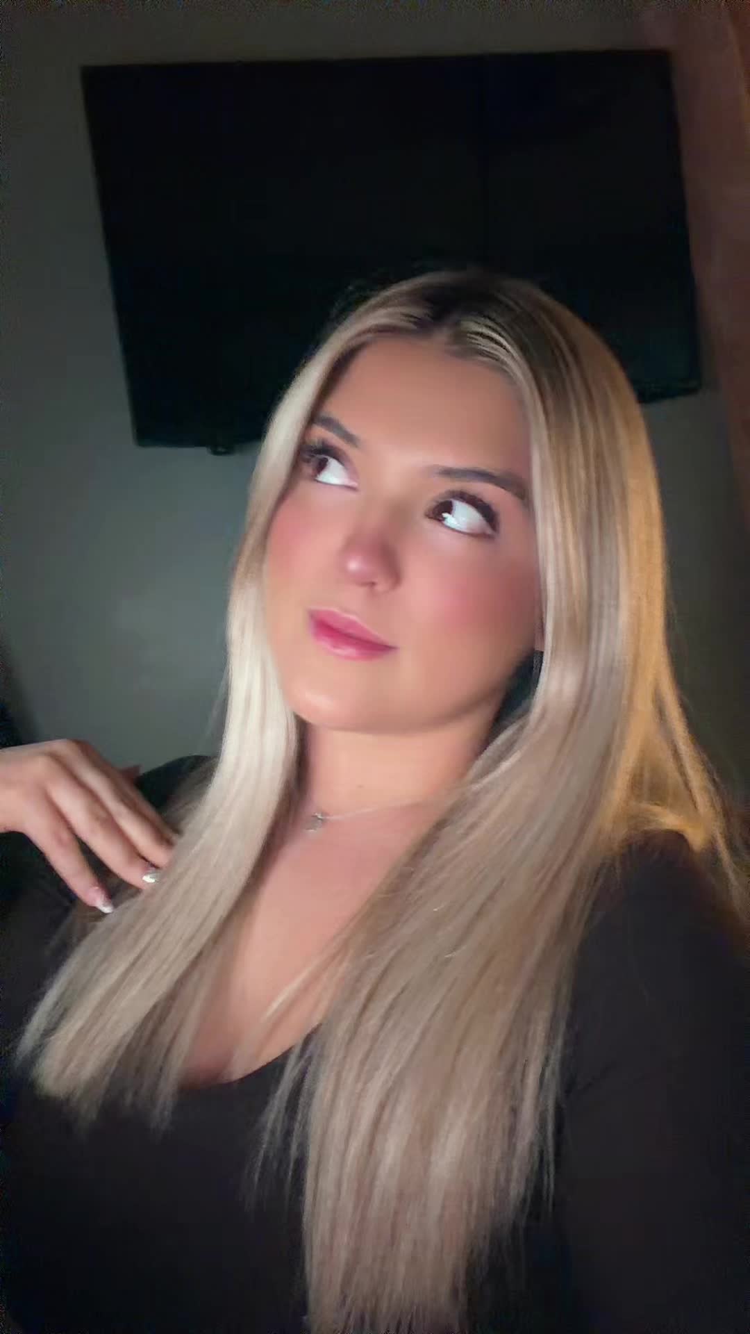 @asmira🗝️