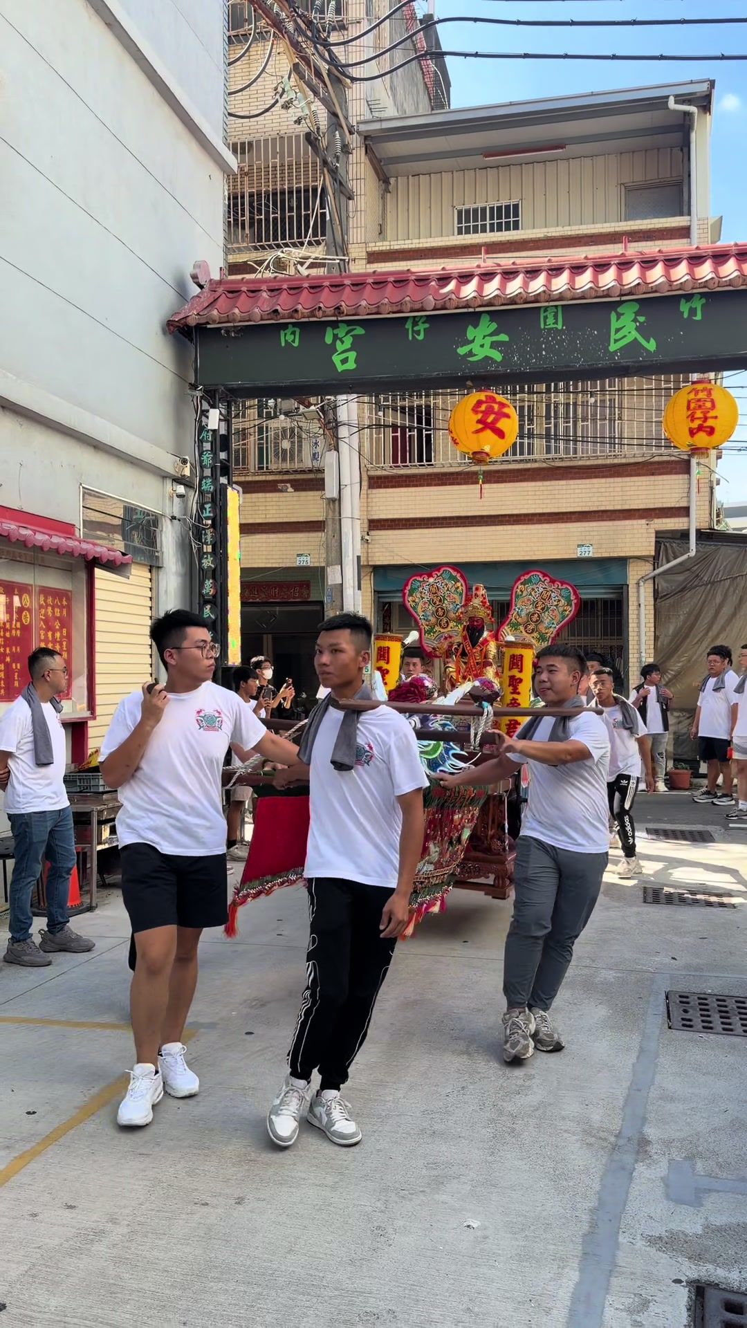 @🐔雞哥🦄 |不專業廟會拍攝