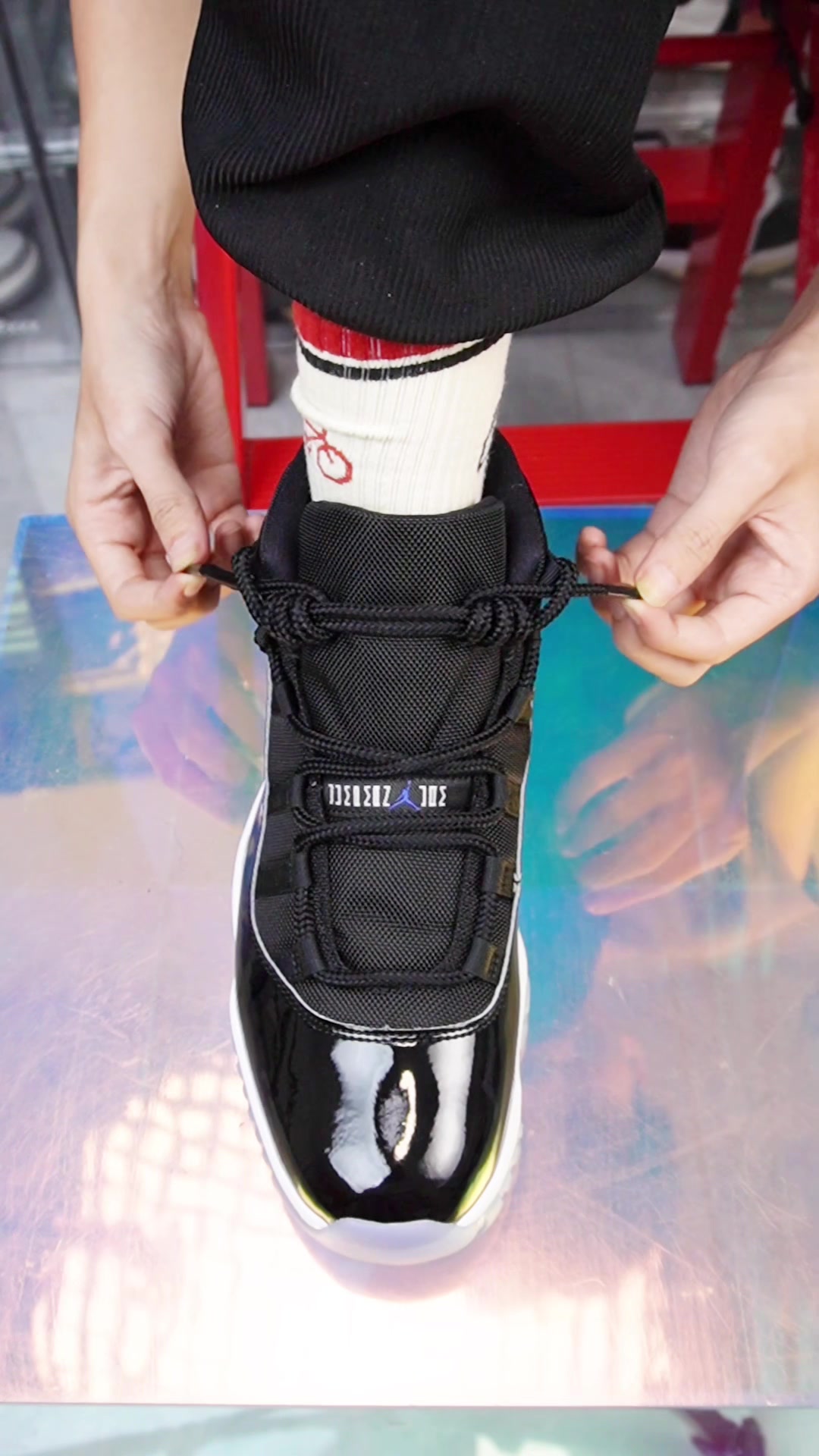 @Lacedsneaker