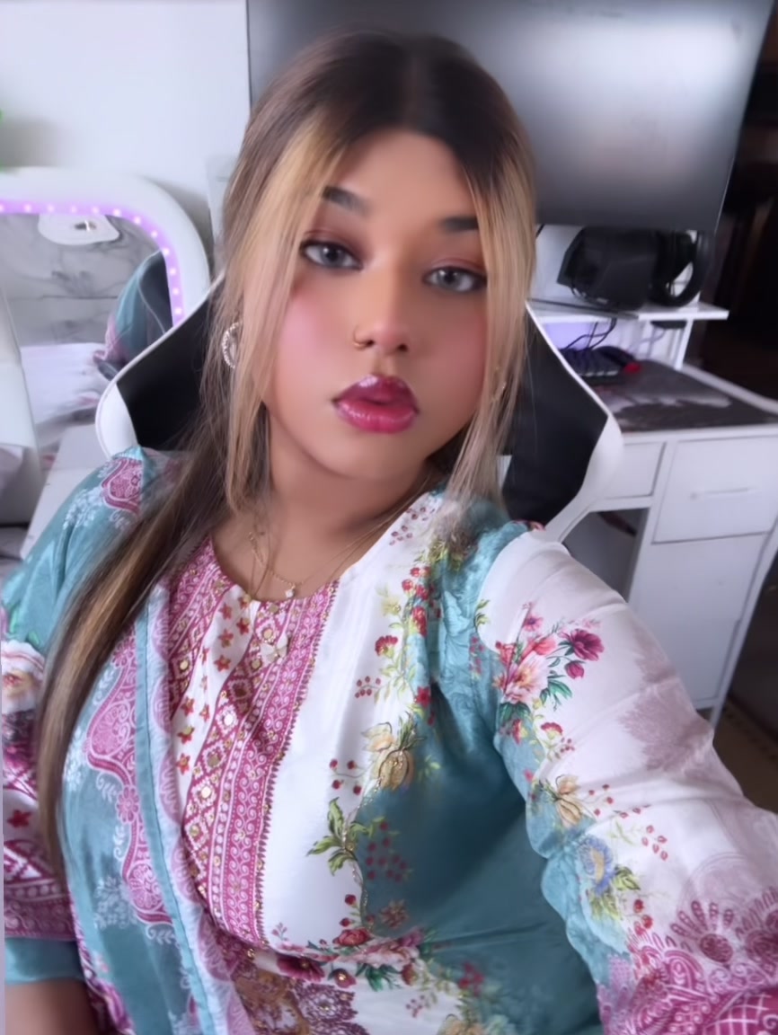 @𝓜