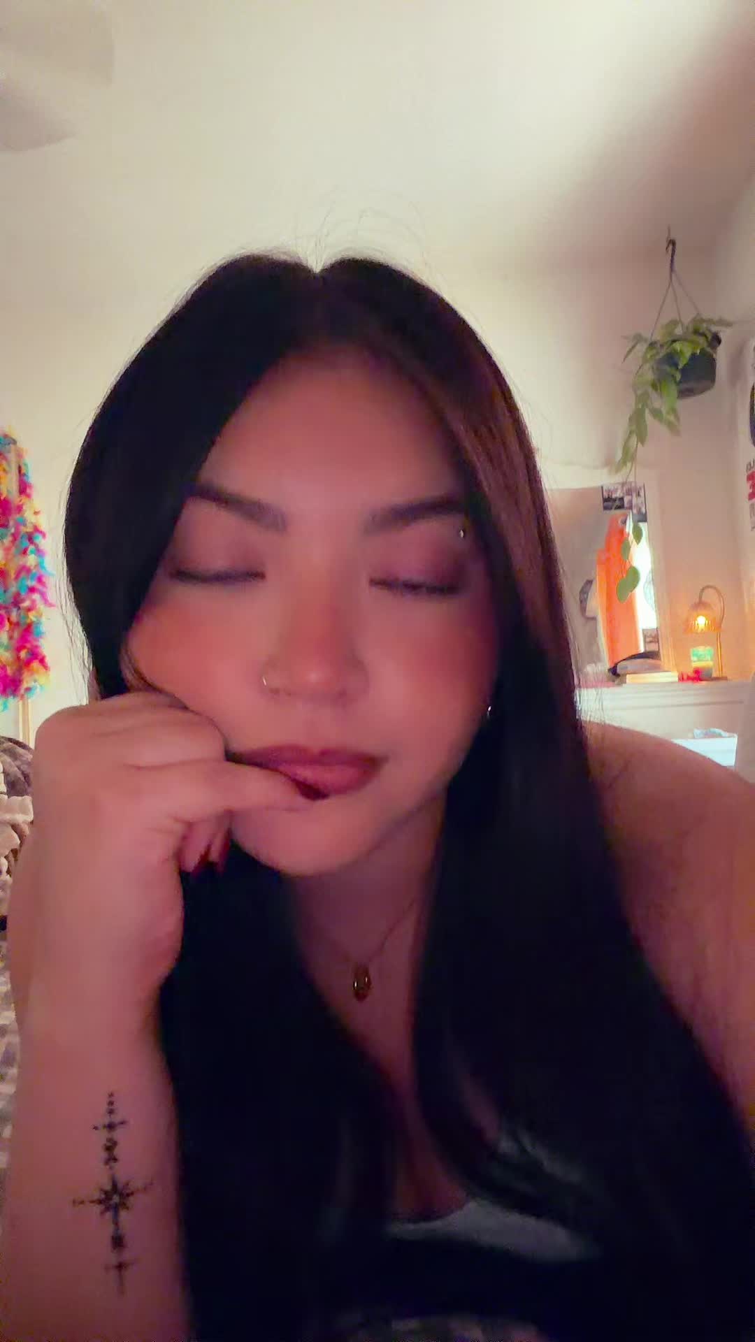 @j