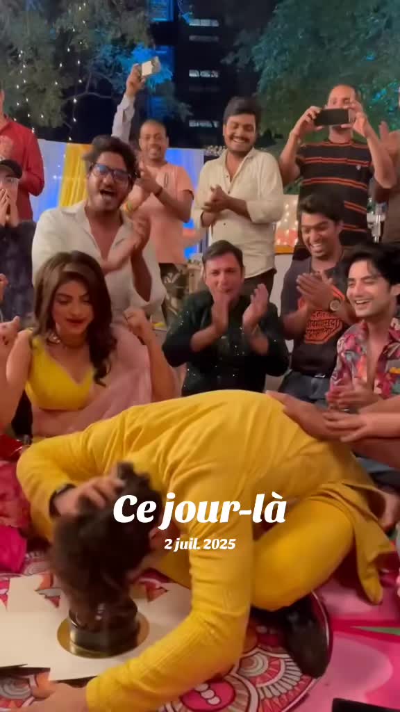 @💯indienne