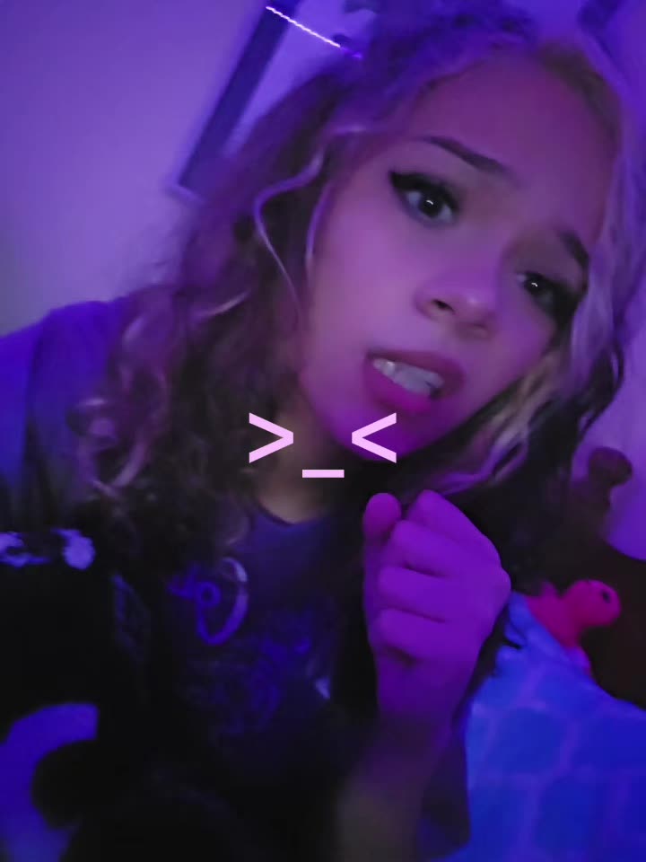 @🦄