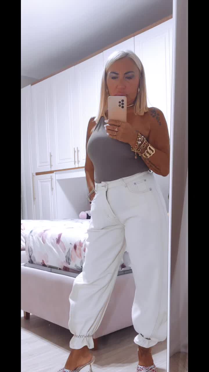 @annamaria
