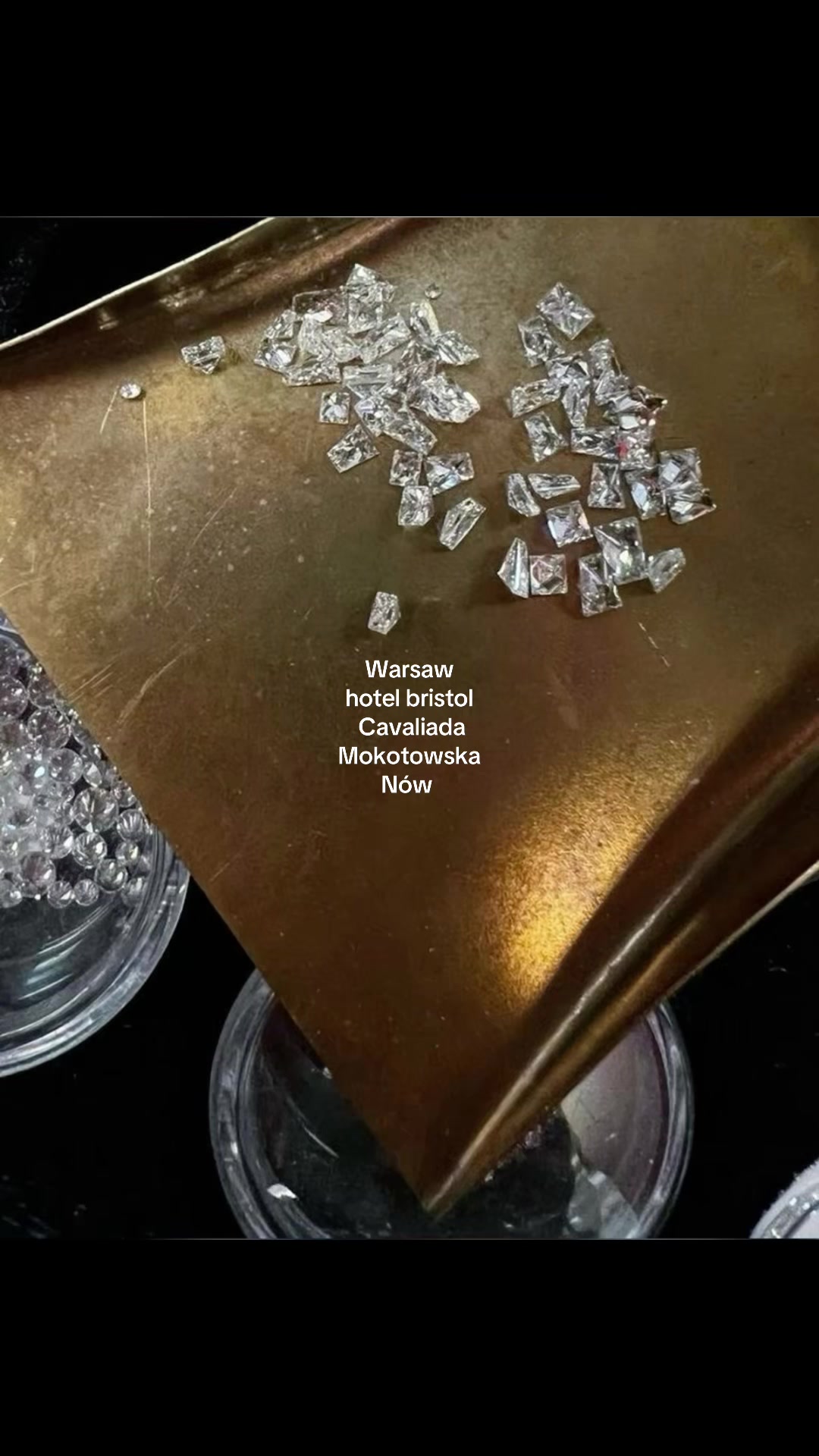 @🍸