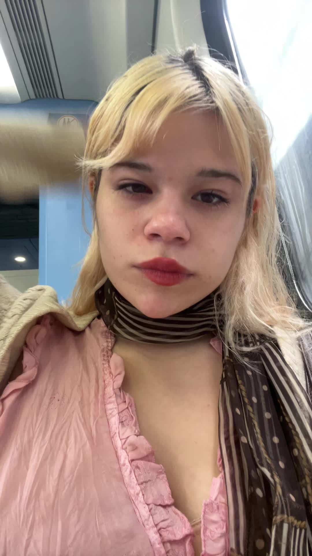 @lolita 🍓