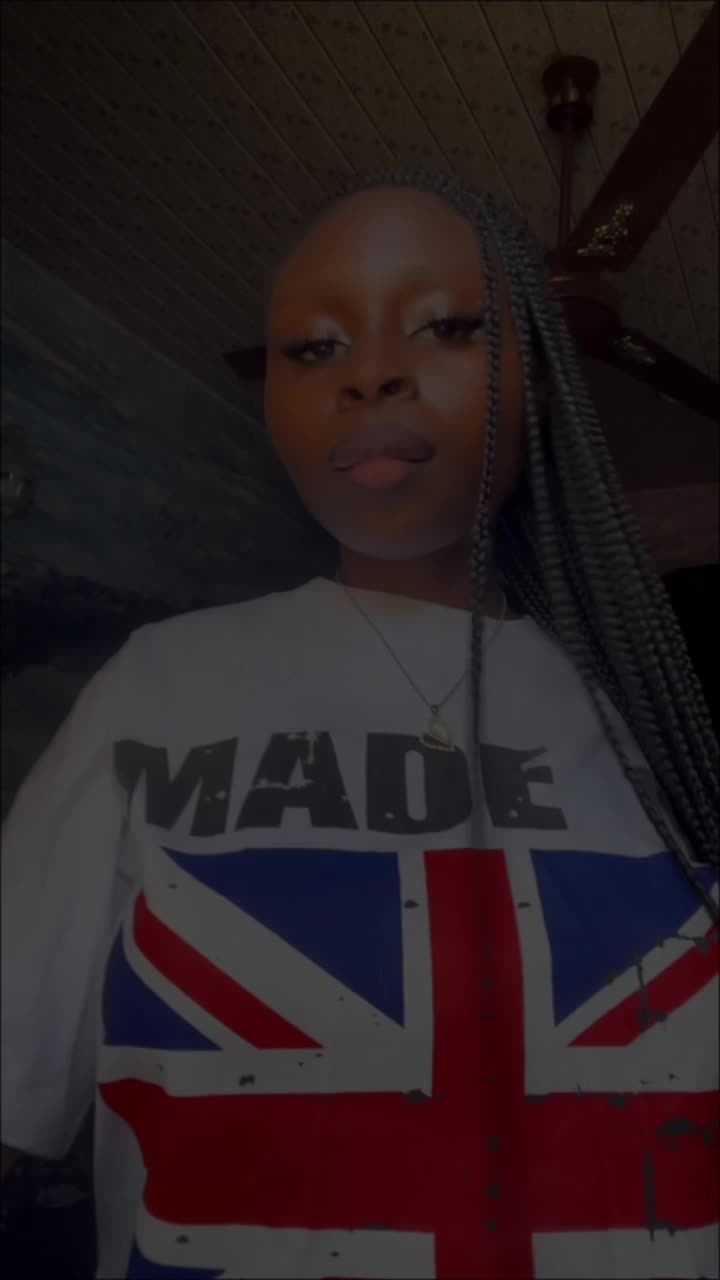 @Deeᥫ᭡💋.