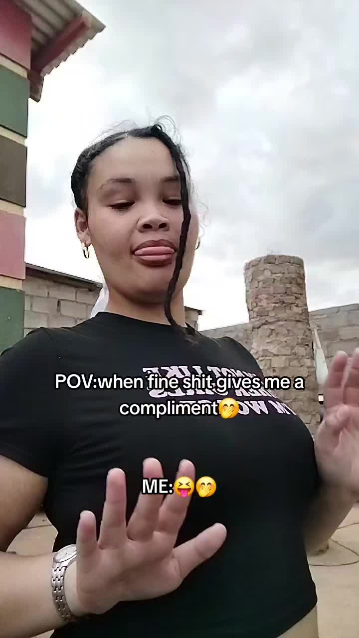 @Monique🐝🇲🇱