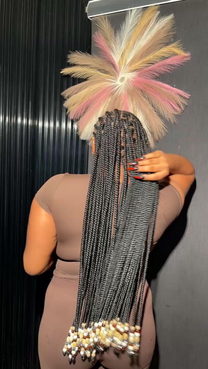 @Hairbyamaka2