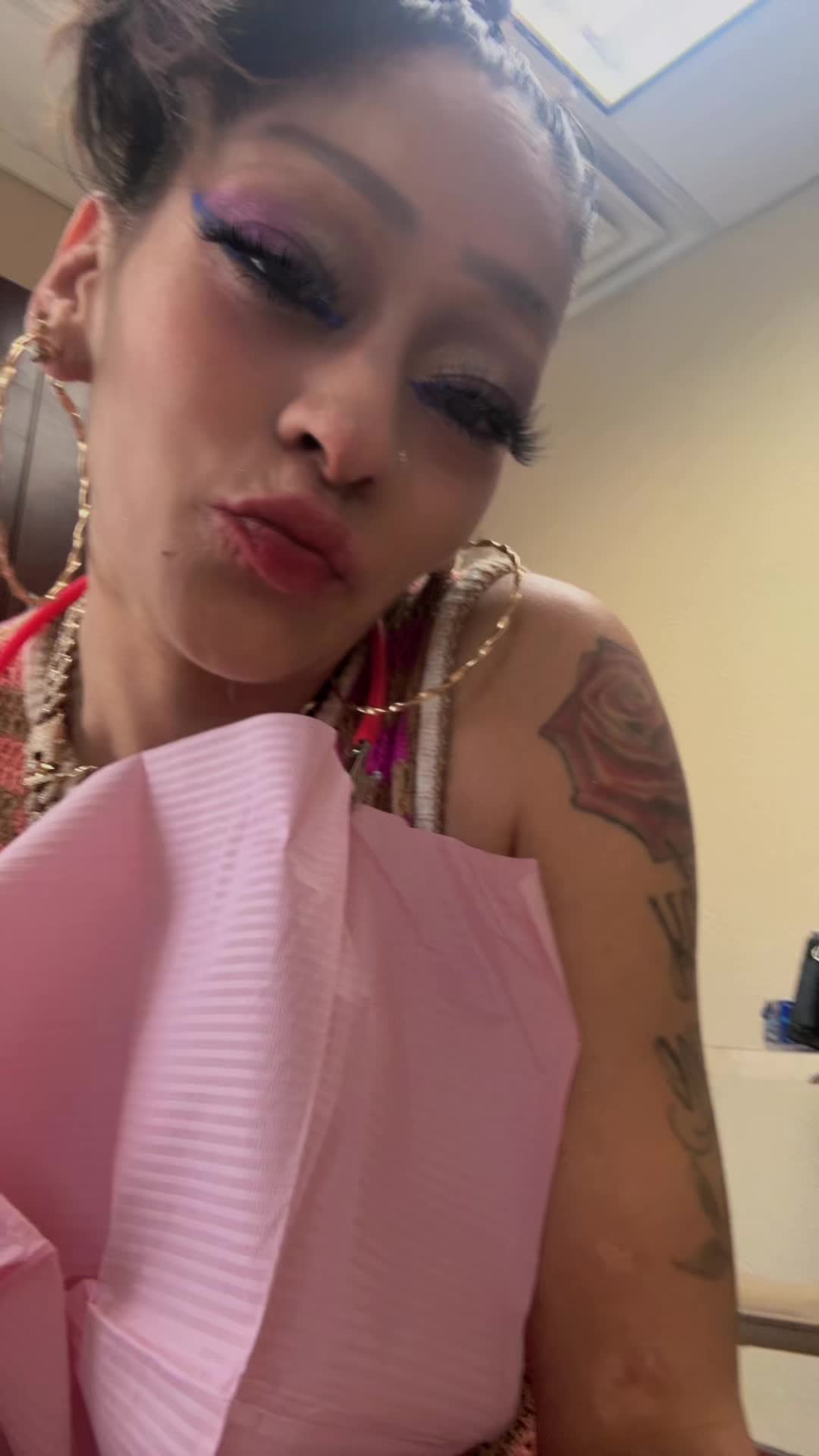 @MsV4mDa22&23