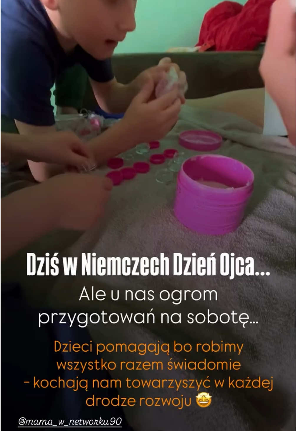 @TOMASZ PUKOCZ