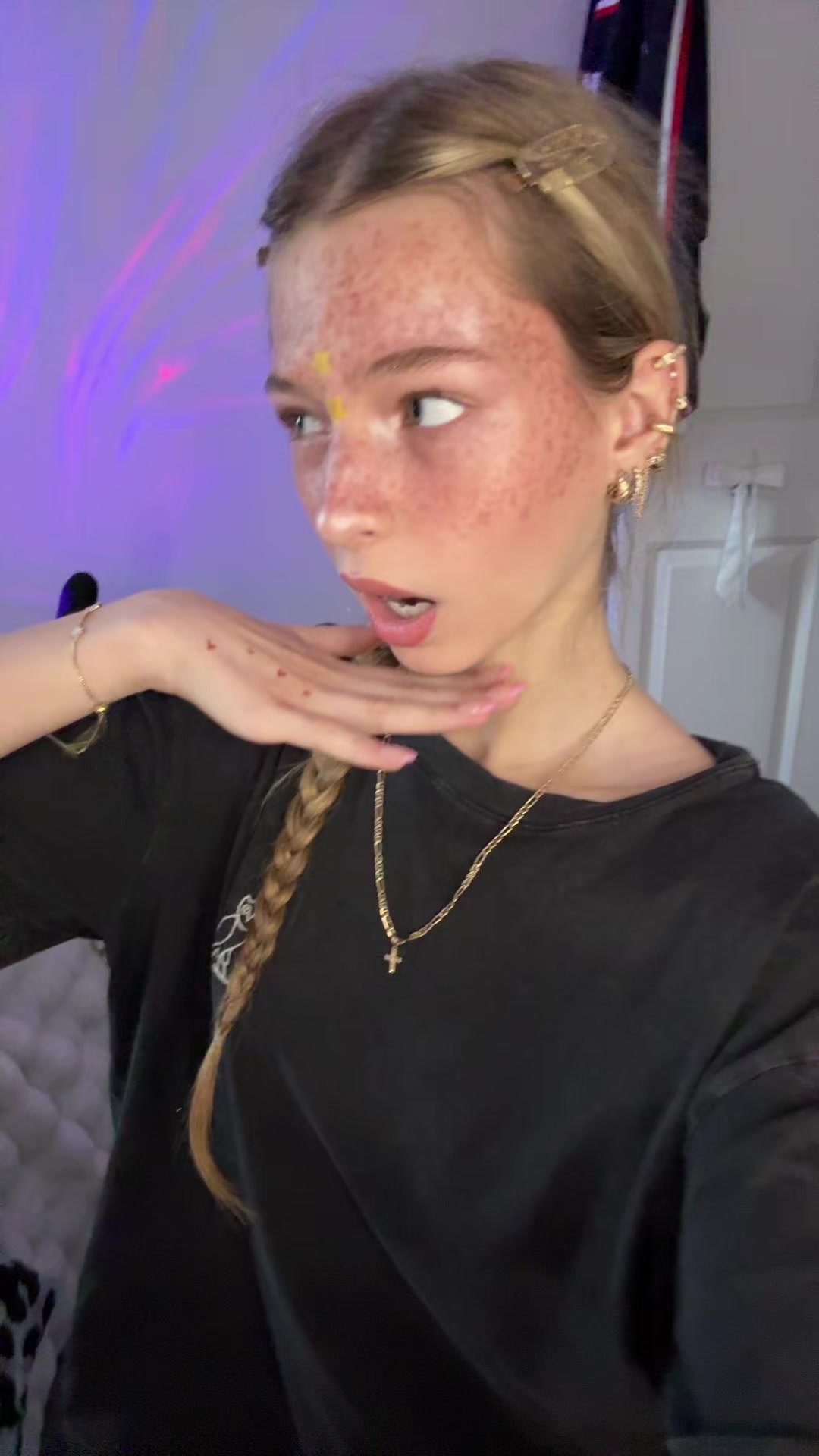 @𝓝𝓲𝓴𝓲 ✟𐙚🧸ྀི