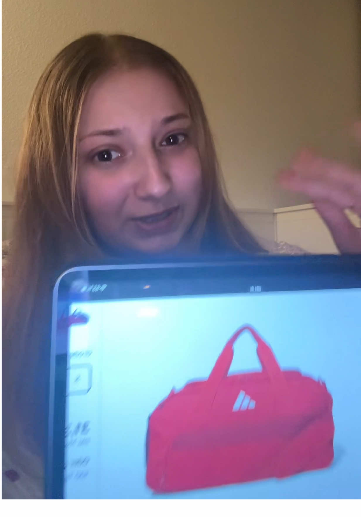 @LARA DENISE ÜNAL