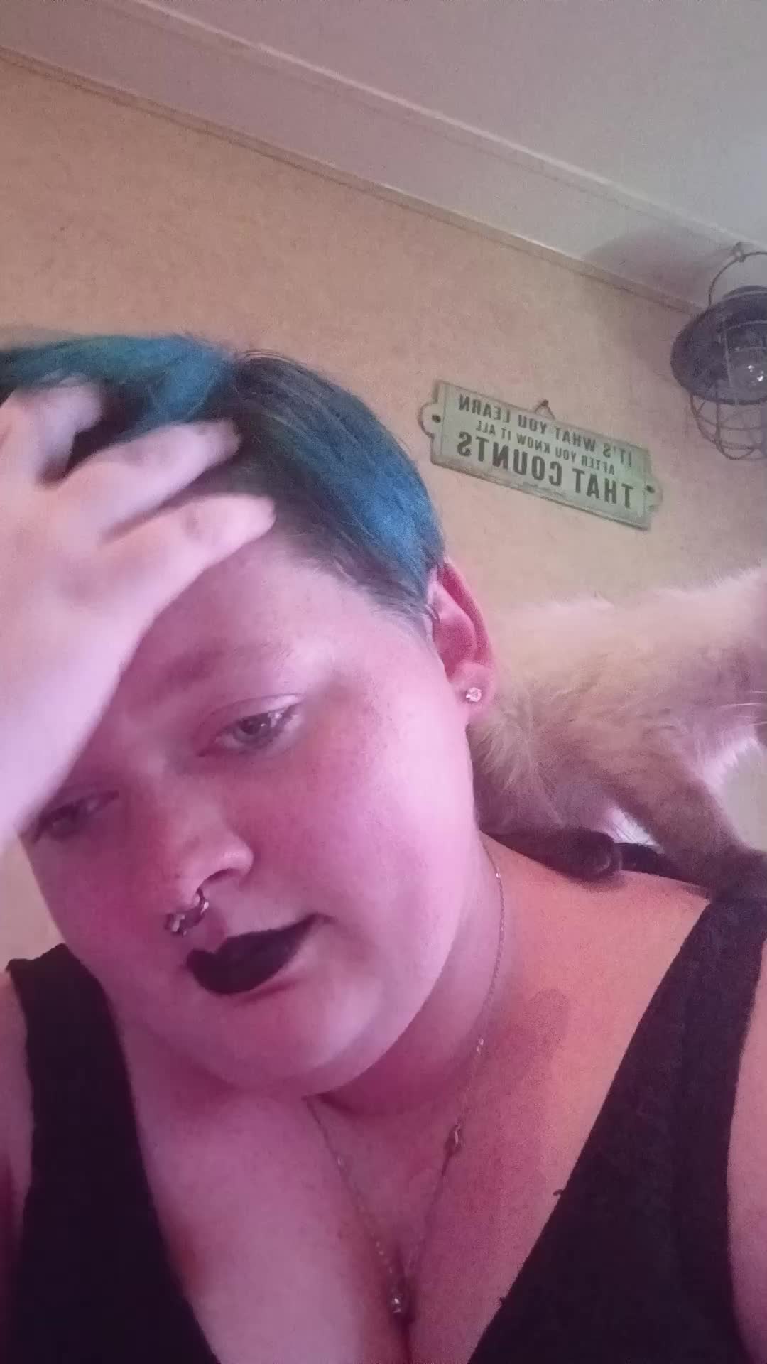 @BabyKittenUwU04