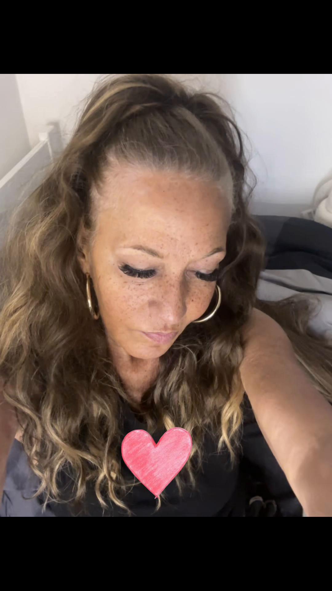 @KymSimsOfficial