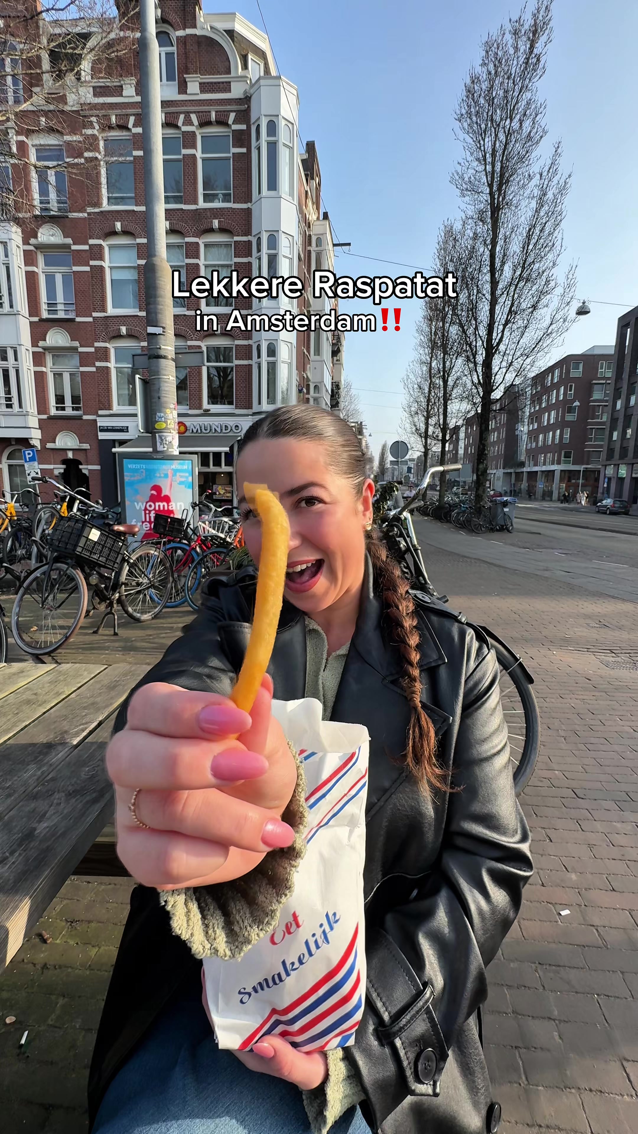 @Snackie-Jo