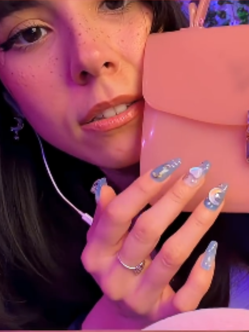 @Luna Bloom ASMR