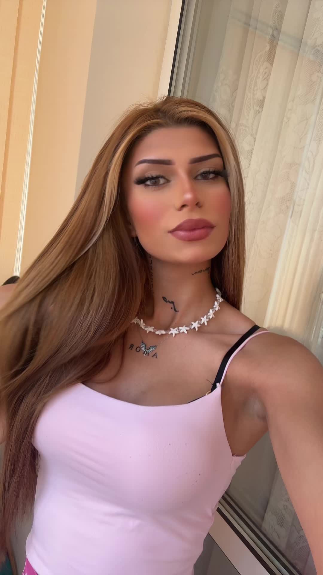 @✨D✨
