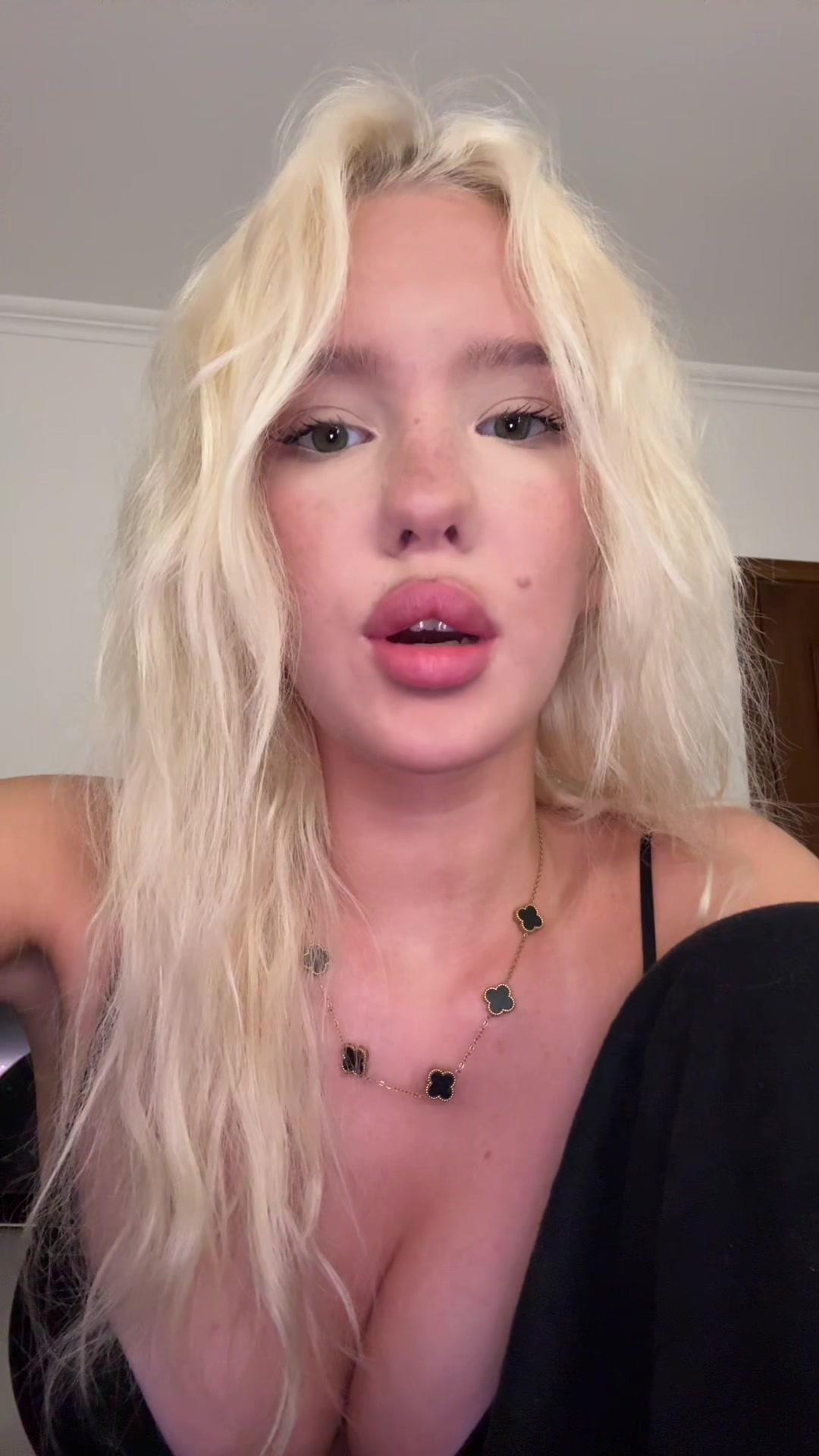 @пликс