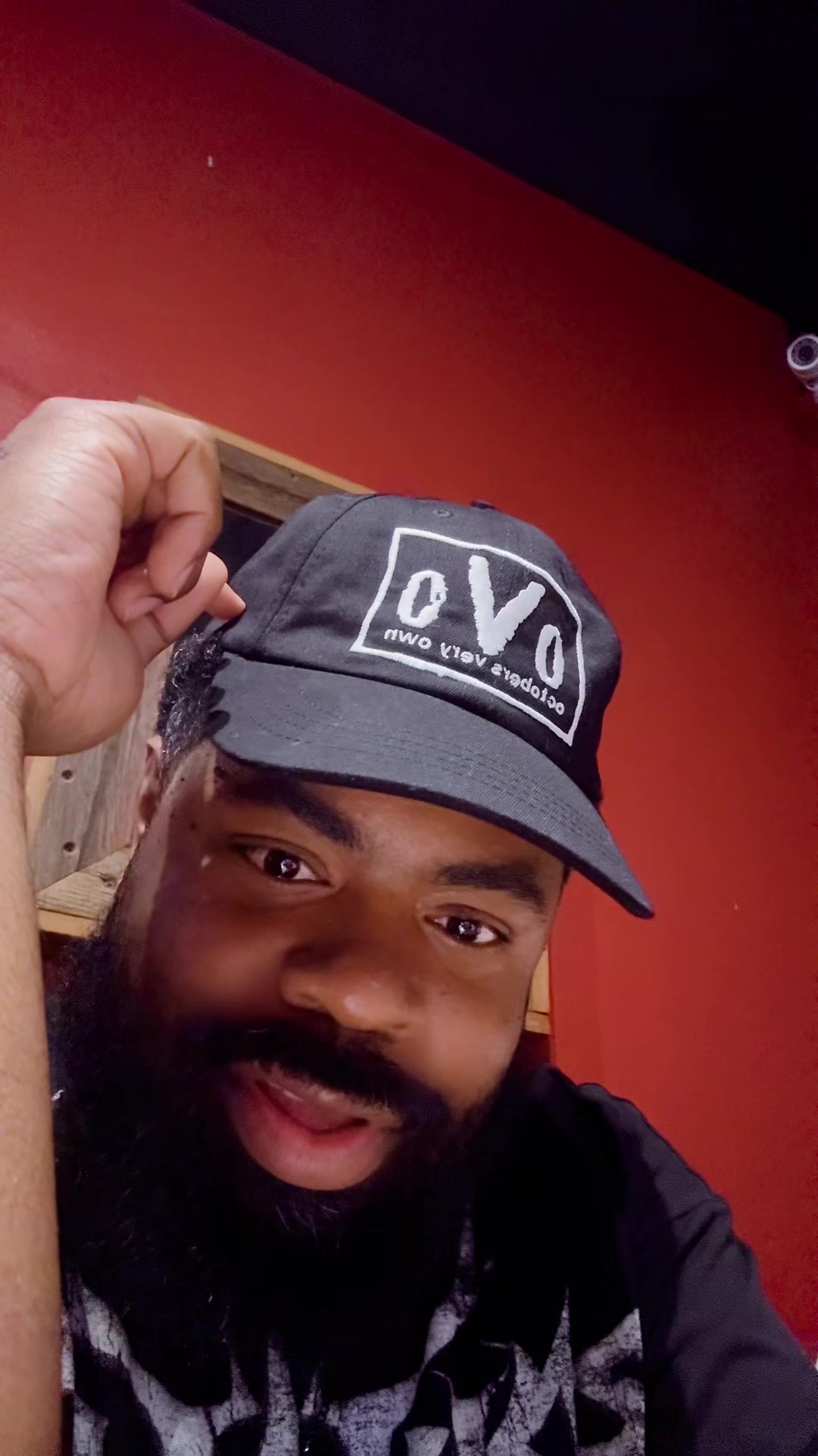 @luvisrage300