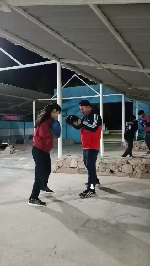@Héctor