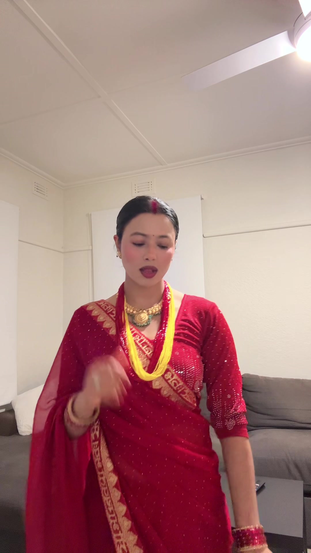 @रचना🦋