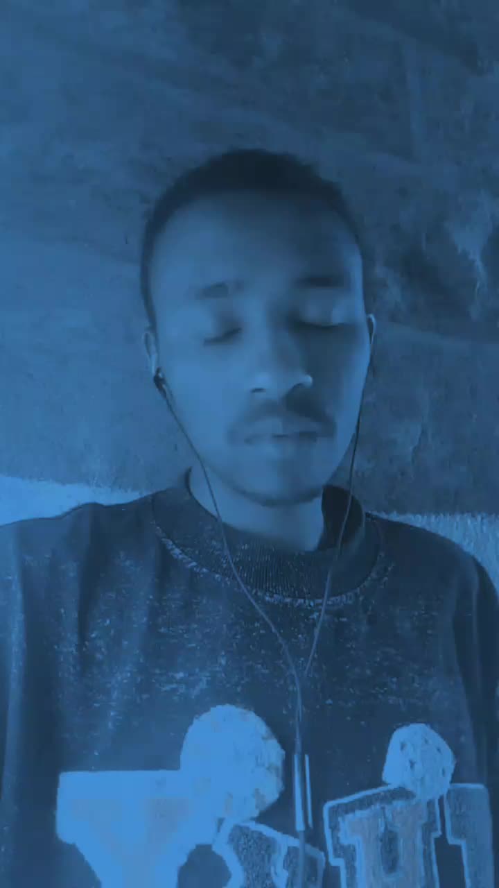 @LOVY MASHAIRI المنصور