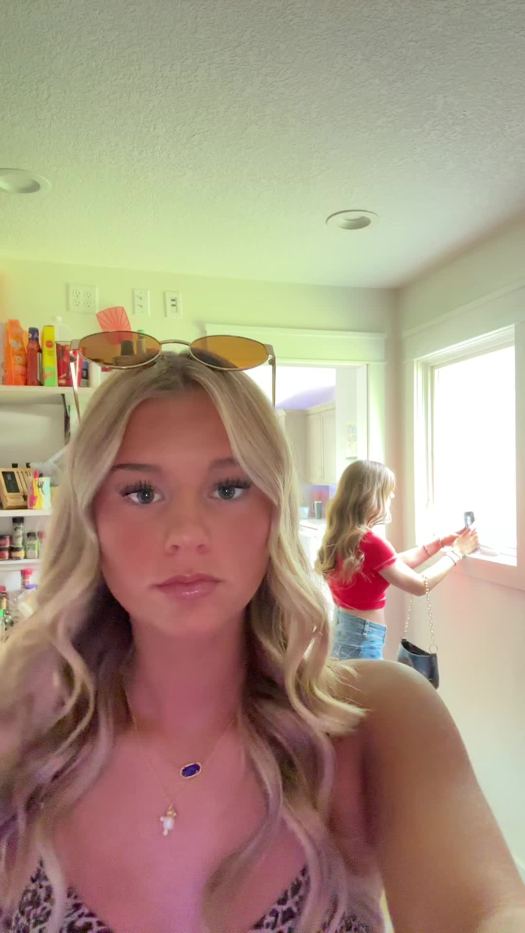 @theybehayden