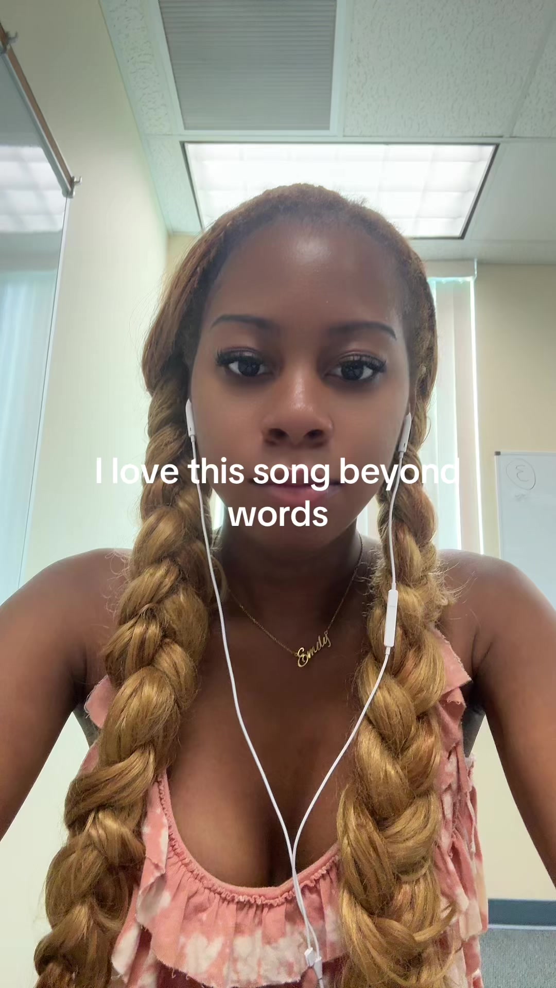 @Dollface