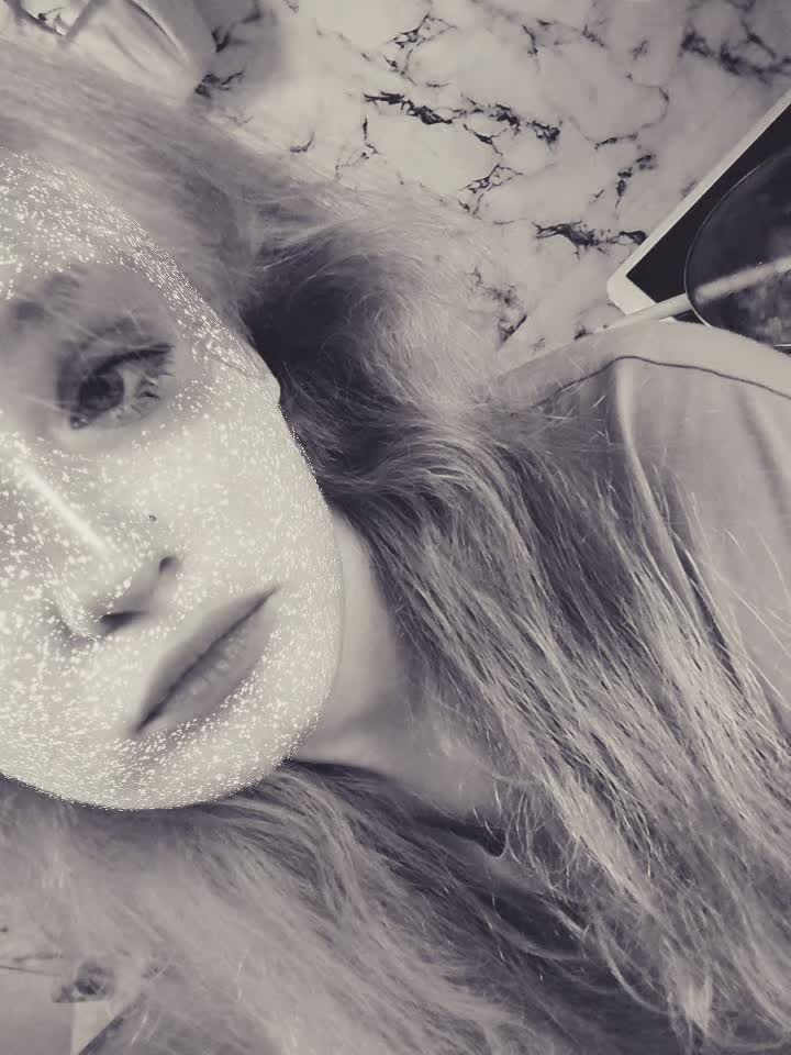 @🌷𝒜𝓃𝓎 🌷