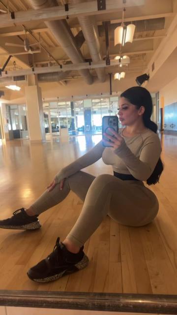 @Nadia Ali 🇵🇰