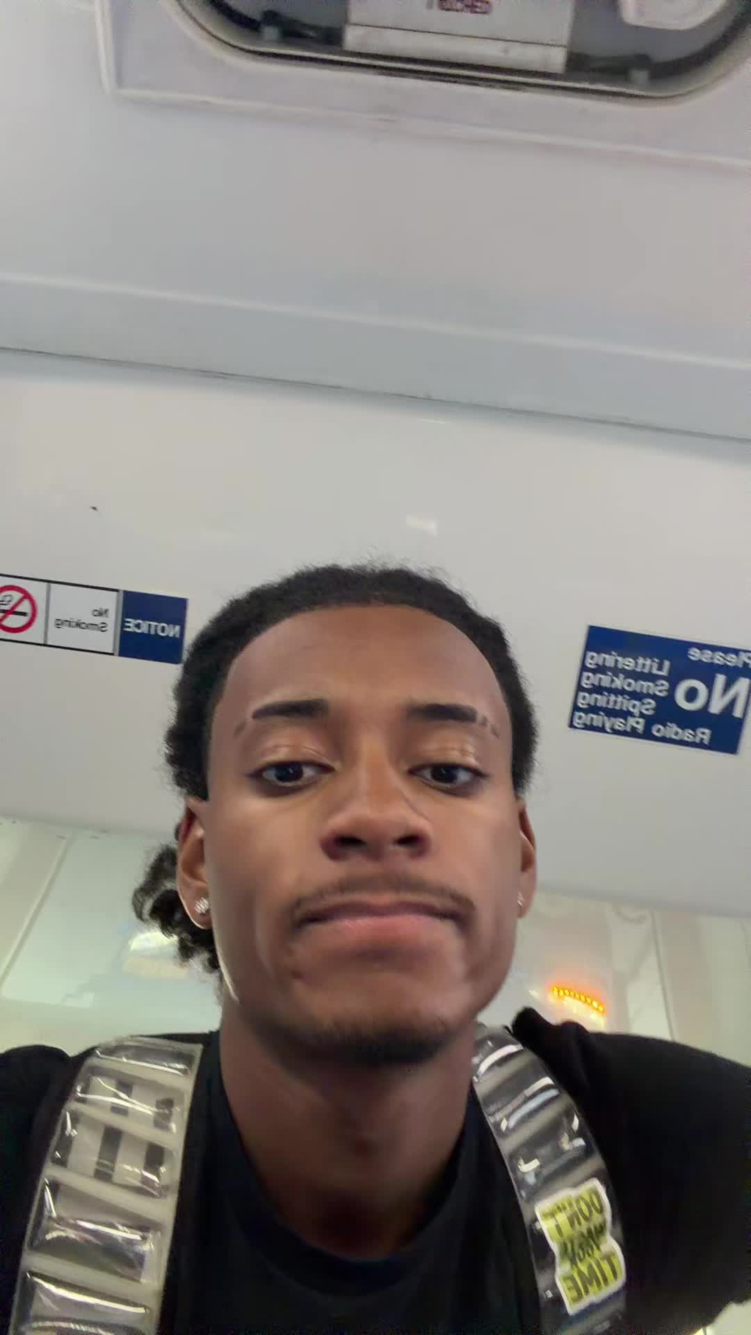 @Frizz🗽.