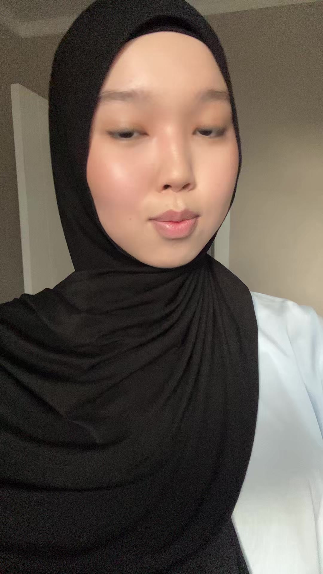 @sh