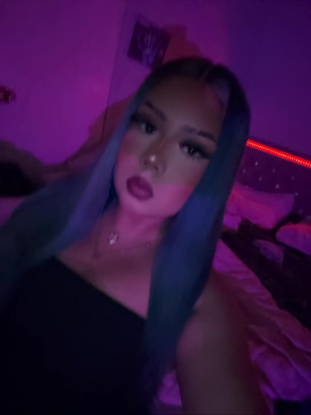 @️ ️