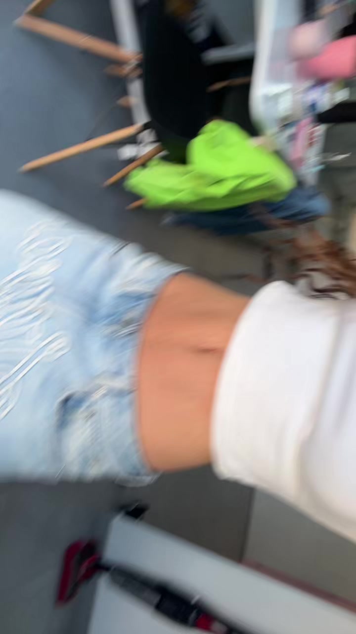 @swthrtelr_