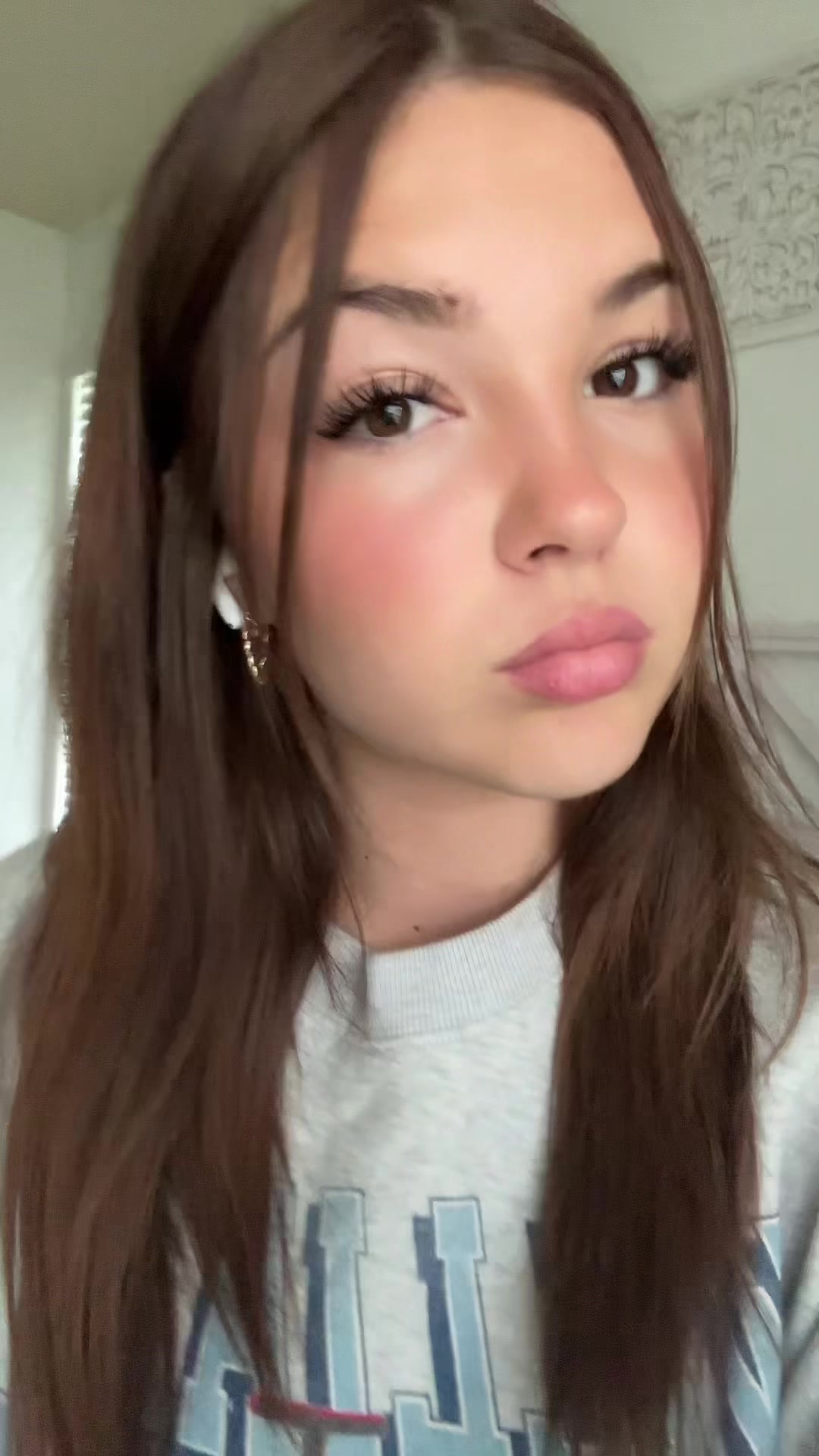 @nessa_477