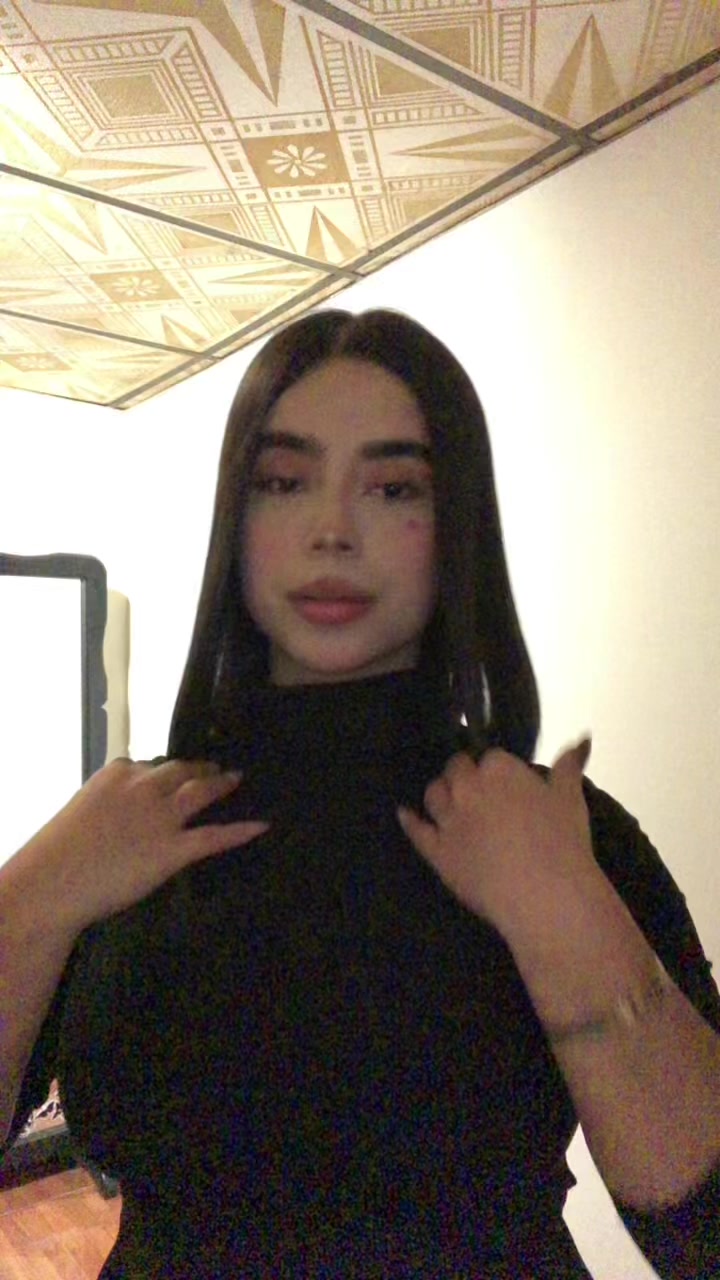 @Valentina