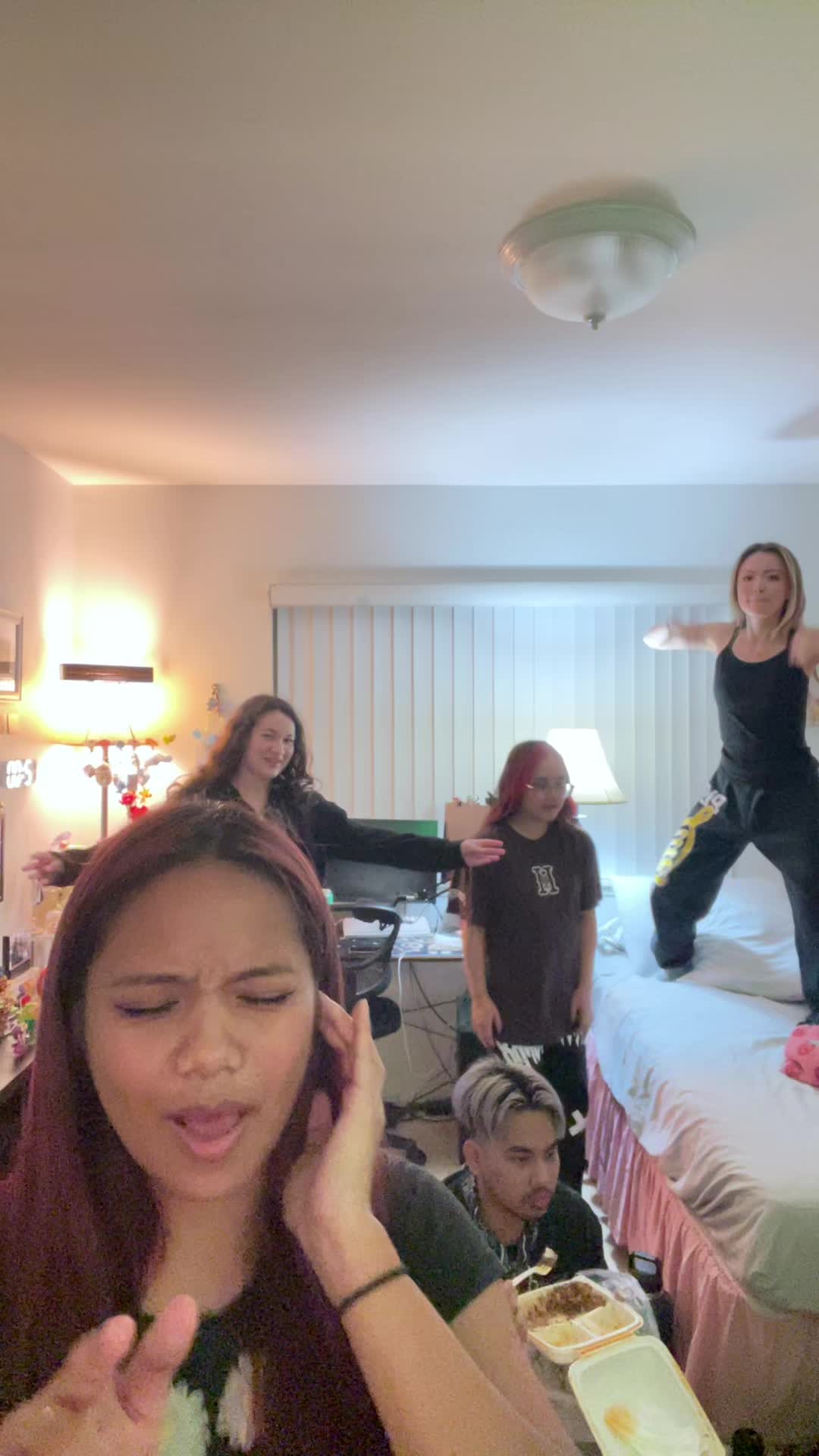 @the_christiecan