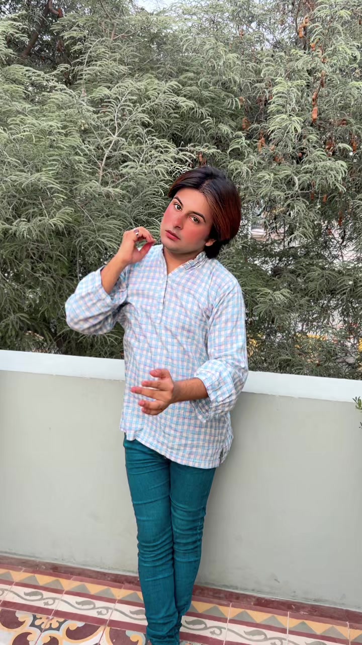 @Irfan ali (Efiij)