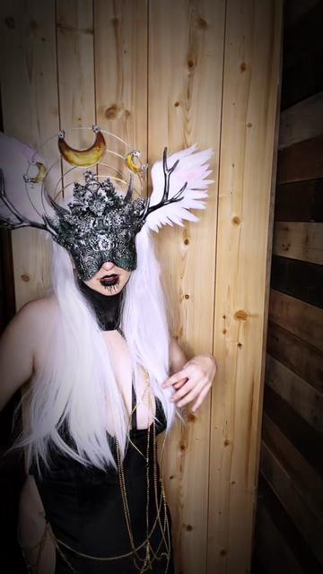 @Slumber moth