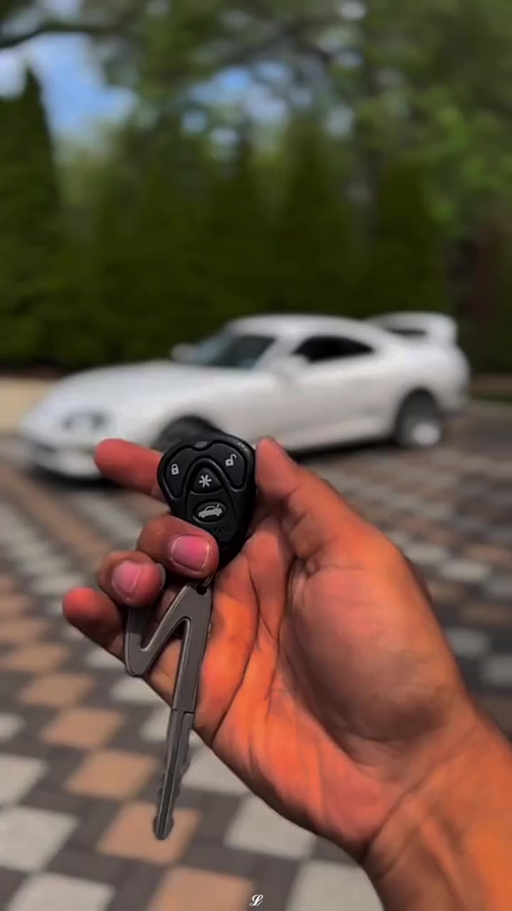 @ℒ
