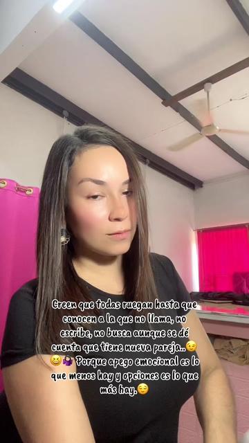 @Andrea🖤🦉